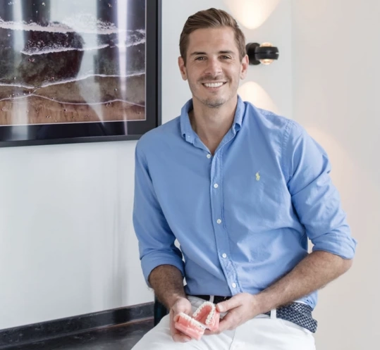 Kieferorthopäde Dr. Krause in der Praxis meine-kfo in München