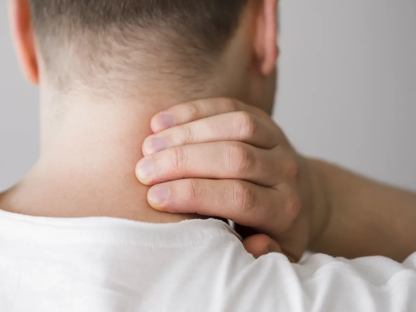 Nackenverspannung als Symbol für CMD